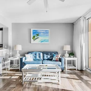 https://majestic-beach-towers-1-1210.panamacity-beachhotels.com